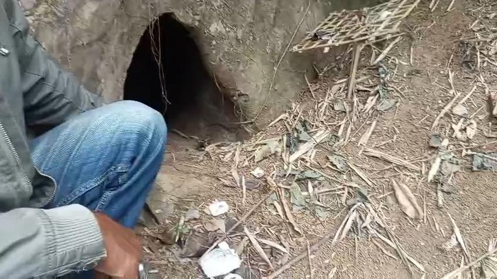 Penemuan gua di samping rumah warga di Desa Andonosari, Kecamatan Tutur, Pasuruan