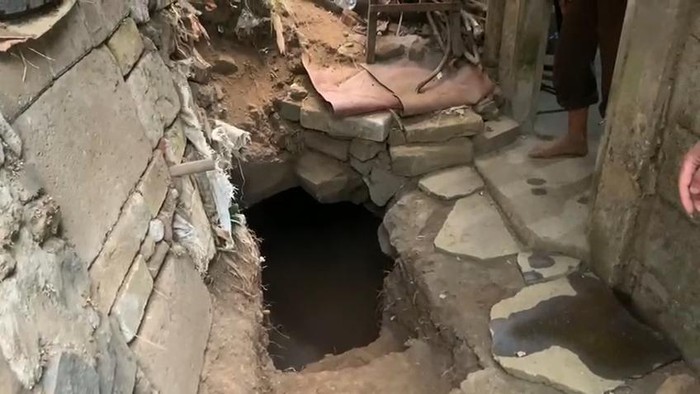 Penemuan gua di samping rumah warga di Desa Andonosari, Kecamatan Tutur, Pasuruan