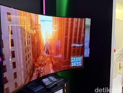 Wah, TV Transparan Ini Unik Banget!
