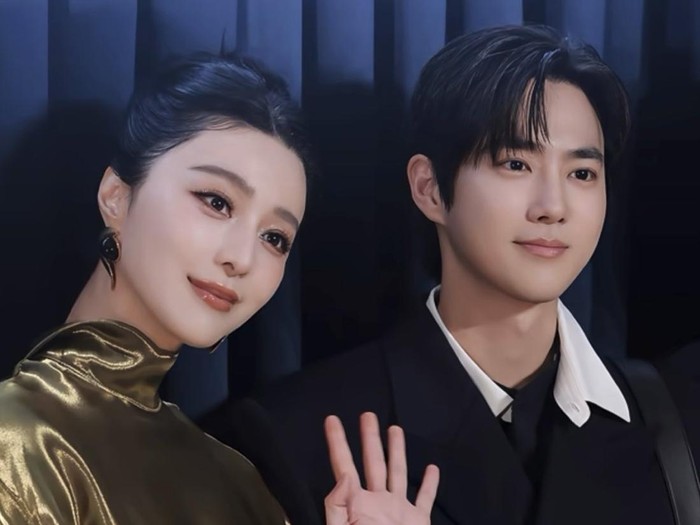 Suho EXO dan Fan Bingbing menghadiri acara peresmian store Ferragamo di kompleks pusat perbelanjaan mewah Hong Kong, LANDMARK.