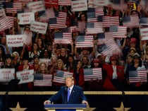 Trump Janjikan Rp 87 Juta untuk Pemilih jika Republik Menang Pemilu Sela AS