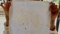 Hasil workshop mencanting motif batik Megamendung di Museum Batik Indonesia (Vicky Fadly)