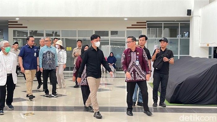 Gibran Pastikan Penanganan ISPA di RS Idaman Banjarbaru Dilayani Baik