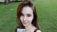 Penyanyi Agatha Chealsea mengungkap kebahagiaannya karena bisa mengambil kelas lintas kampus di Harvard dan Massachusetts Institute of Technology (MIT). Foto: Instagram @agatha_chelsea
