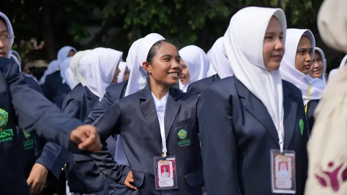 Biarawati Katolik, Sebastiana Bwarleling, mahasiswa baru Unisa Yogyakarta.