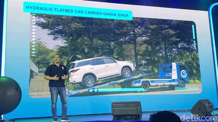 Garda Oto melakukan peremajaan truk towing untuk mobil elektrifikasi