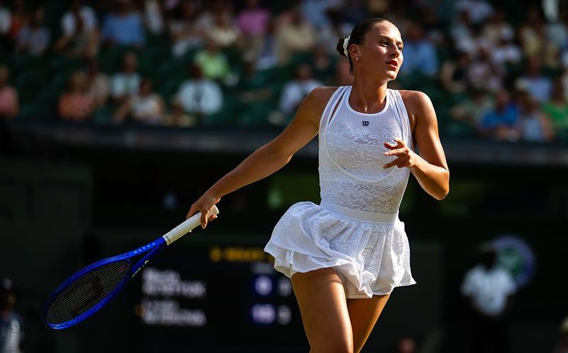 LONDON, ENGLAND - JULY 09: Marta Kostyuk of Ukraine competes against Linda Noskova of the Czech Republic in the semi-final on Day Eleven of The Championships Wimbledon 2026 at All England Lawn Tennis and Croquet Club on July 09, 2026 in London, England (Photo by Robert Prange/Getty Images)