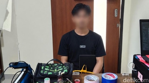 IKATD saat ditangkap Satresnarkoba Polresta Denpasar.