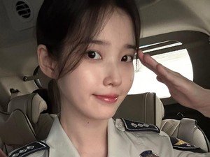 IU Rilis Album Single Terbaru, Langsung Melesat di Chart Melon