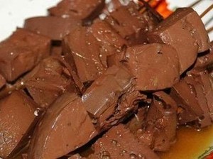 Darah Kaya Protein dan Zat Besi, tapi Mengapa Haram Dikonsumsi?