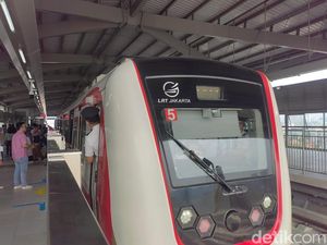 Manggarai-Kelapa Gading Cuma 28 Menit Naik LRT Jakarta, Begini Rasanya