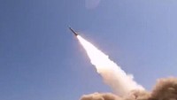 Rudal Baru Iran Diklaim Punya 'Mata' untuk Buru Kapal Perang AS