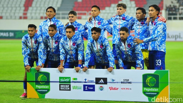 Skuad PSIS yang tampil melawan PSPS Pekanbaru di Stadion Jatidiri Semarang pada Jumat (11/9/2026).