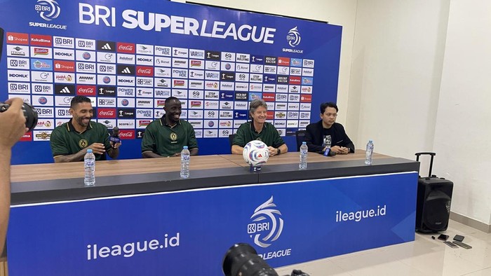 Jumpa pers PSS Sleman jelang laga kontra Madura United di Stadion Maguwoharjo, Sleman, Jumat (11/9/2026).
