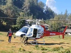 17 Kali Water Bombing, Pemprov Jatim Fokuskan Helikopter Padamkan Bromo