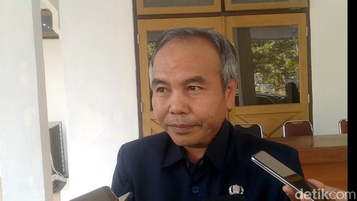 Kepala Dinas Pendidikan dan Kebudayaan Kabupaten Pekalongan, Kholid, ditemui Jumat (11/9/2026).