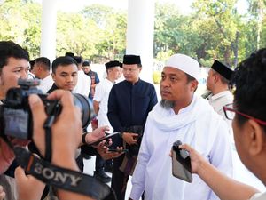 Gubernur Sulsel Berlakukan Sekolah Daring untuk Siswa SMA Imbas Antrean BBM
