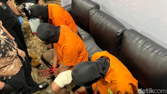 Jumpa Pers Polda Metro Jaya Update Kerusuhan 27 Agustus