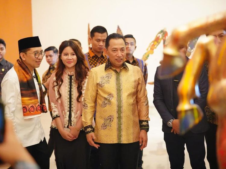 Momen Menteri Kebudayaan-Kapolri Hadiri Pembukaan Pameran Nasirun
