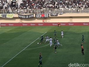 PSS Sleman Tertinggal 0-1 dari Madura United di Babak Pertama