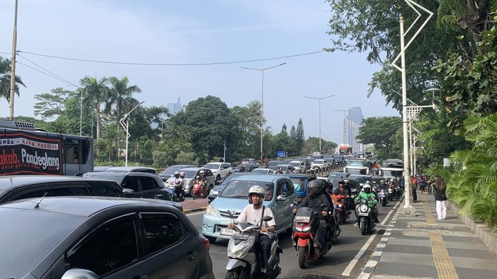 Lalin GBK Jelang Pertandingan Persija Vs Persib