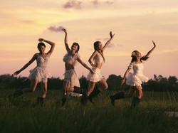 Akhirnya no na Rilis Album Debut Island Girl