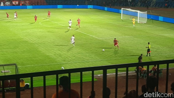 Pertandingan Persijap Jepara melawan Borneo FC di Stadion Gelora Bumi Kartini, Jepara, Sabtu (12/9/2026).