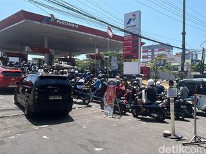 Isi BBM di SPBU Makassar Pakai Sistem Ganjil-Genap, Sampai Kapan?