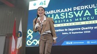 Dewi Perssik Minta Mahasiswa Tak Cuma Kejar IPK: Bangun Networking Penting!