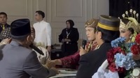 Irfan Sebaztian mengatakan, ibu mertuanya mengakui memang belum memberikan restu kepadanya.  Foto: dok instagram Irma Darmawangsa