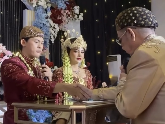 Irma Darmawangsa menikah