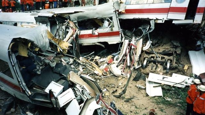 Kecelakaan kereta api Eschede merupakan salah satu tragedi kecelakaan perkeretaapian terburuk di Jerman.