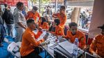 Kecelakaan KM Virgo Transport 8, Warga Datangi Posko Pelabuhan Trisakti