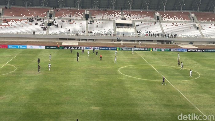 Laga Sumsel United Vs PSMS Medan.
