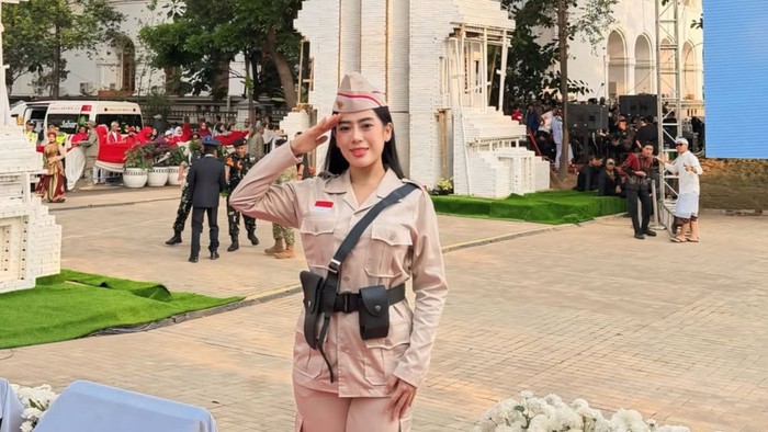 Mendiang Kanaya