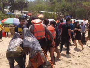 Detik-detik Tragis Wisatawan Tewas Terseret Ombak Pantai Jungwok Gunungkidul