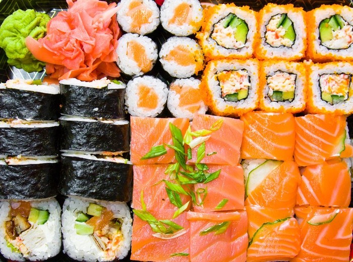 Sushi roll.
