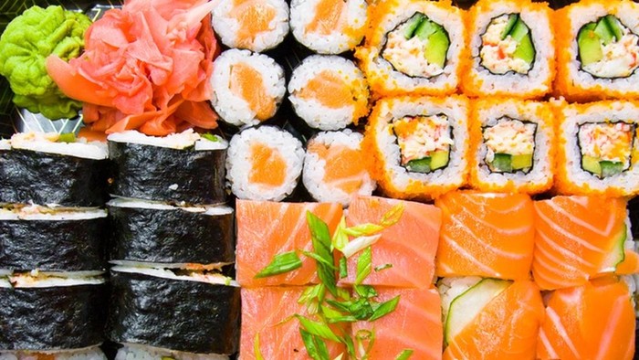 Sushi roll.