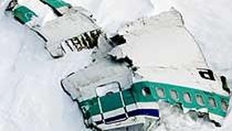 Tragedi Pesawat Tabrak Gunung Saat Mode Autopilot