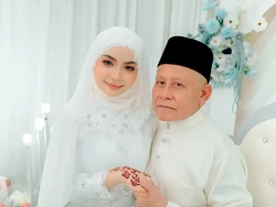 Most Pop: Legenda Sepakbola Nikahi Wanita 52 Tahun Lebih Muda, Fotonya Viral