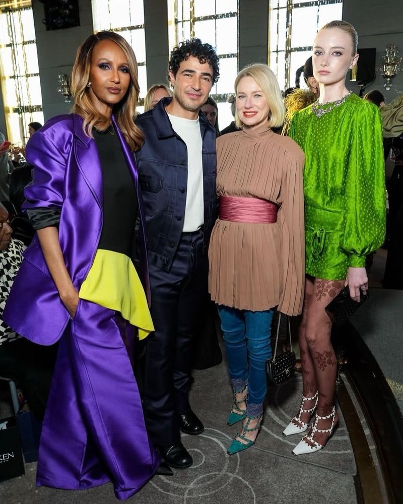 Kai Schreiber, anak Naomi Watts, raih penghargaan Breakthrough Model of the Year.