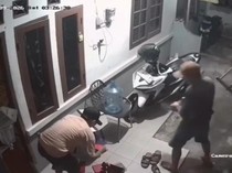 Rumah Warga Cibinong Digarong, Motor hingga 40 Gram Logam Mulia Hilang