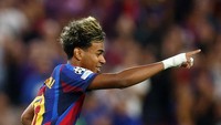 Lamine Yamal: Trofi Ronaldo dan Messi Saat Muda Tak Sebanyak Saya