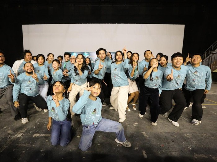 Latihan Home Sweet Loan The Musical
