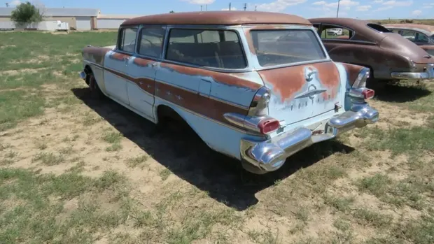 Lelang Mobil Klasik di Colorado. Lelang Mobil Klasik di Colorado.
