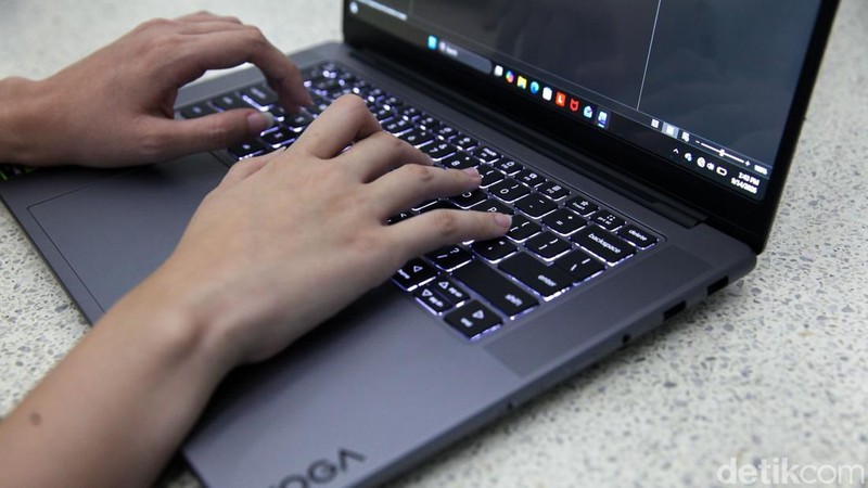 Lenovo Yoga Pro 7