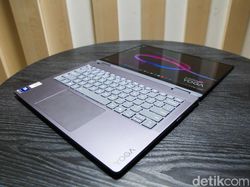 Lenovo Yoga 7i 2-in-1 Aura Edition, Laptop Convertible Paling Asyik