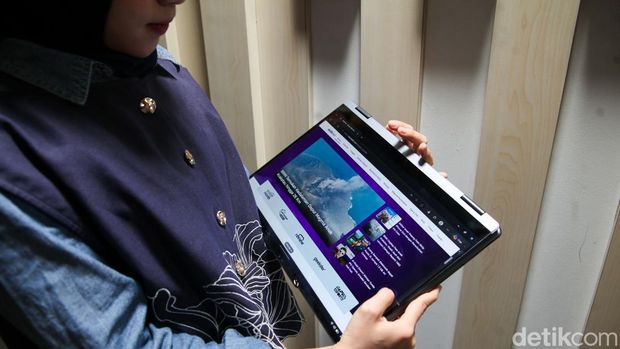 Lenovo Yoga 7i 2-in-1 Lenovo Yoga 7i 2-in-1