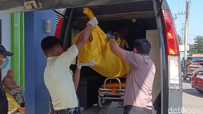 Maling toko audio di Probolinggo tewas usai diamuk massa