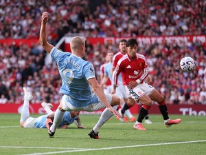 Panel Premier League: VAR Salah Total Sahkan Gol Haaland ke Gawang MU